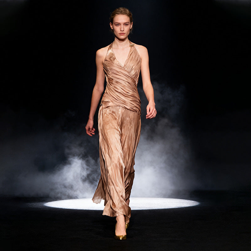 Champagne chiffon neck hanging dress dress