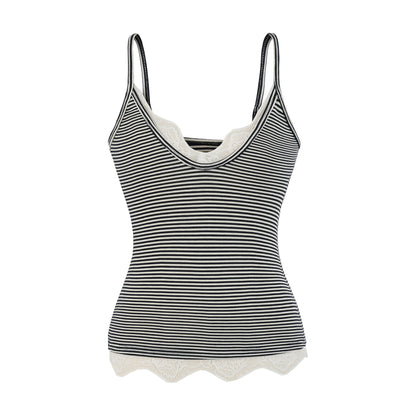 Sleeveless V-neck T-shirt