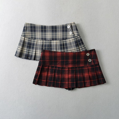 Plaid low waisted pleated skirt