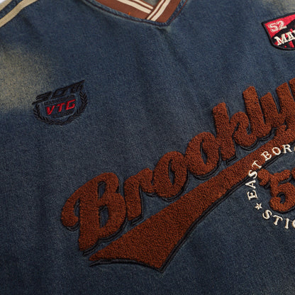 Sudadera con capucha de denim lavado bordada