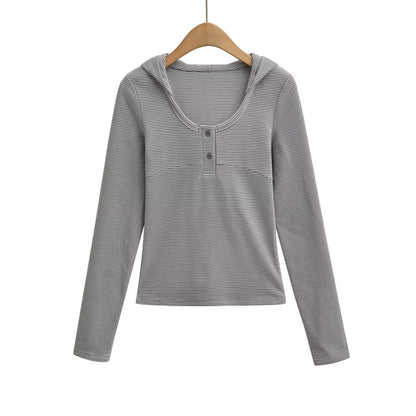 Top de manga larga a rayas retro con capucha