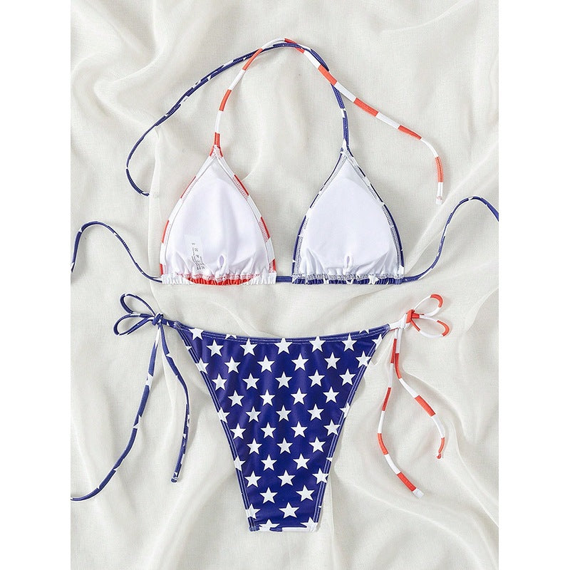 Bikini estampado con la bandera de Estados Unidos