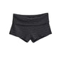 Shorts ajustados a rayas