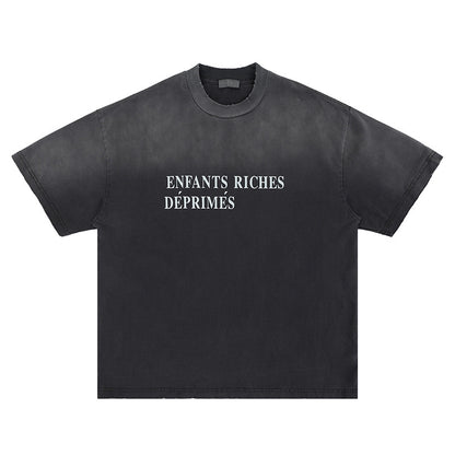 Camiseta de manga corta oversized desgastada de streetwear a la moda