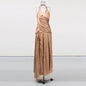 Vestido con escote halter de chifón color champán