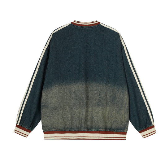 Sudadera con capucha bordada lavada
