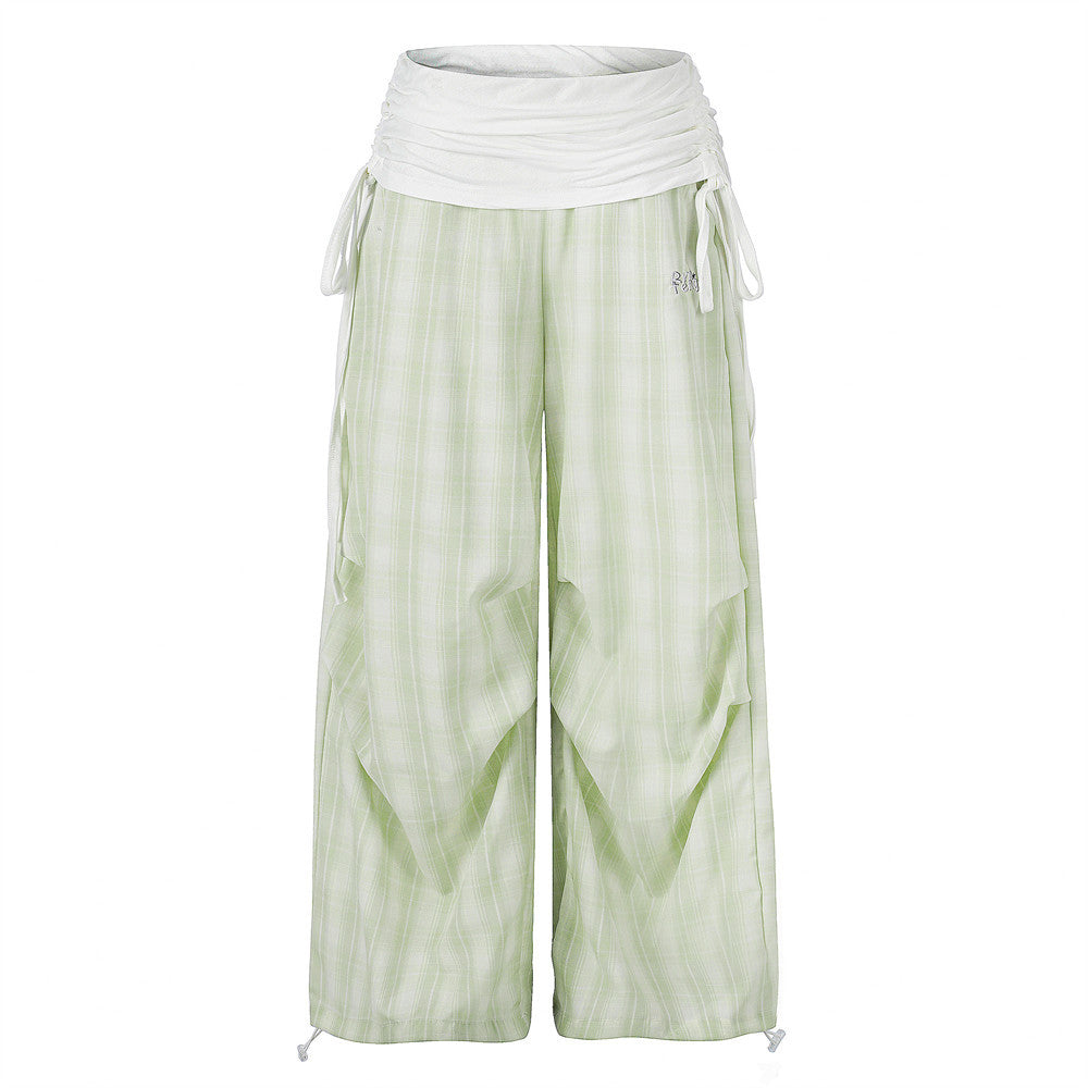 Plaid pleated paratrooper pants