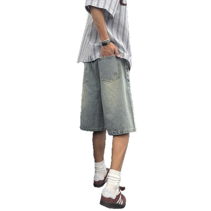 Shorts vaqueros con bordado floral