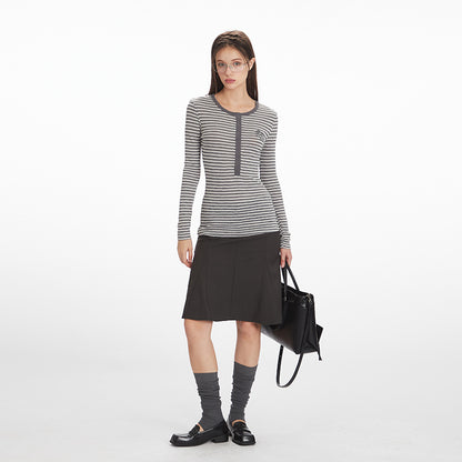 Long Sleeve T-Shirt with Henley Neckline Inner Wear Fitted